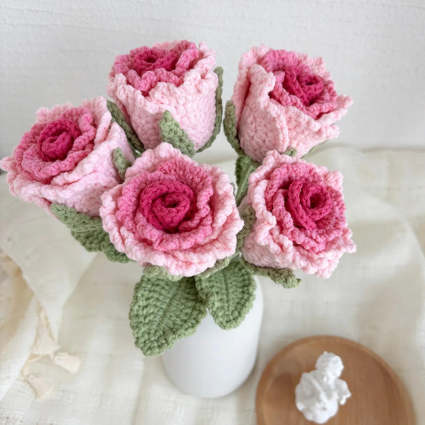 Bell Rose Flower Bouquet DIY Crochet Pattern - Crochety